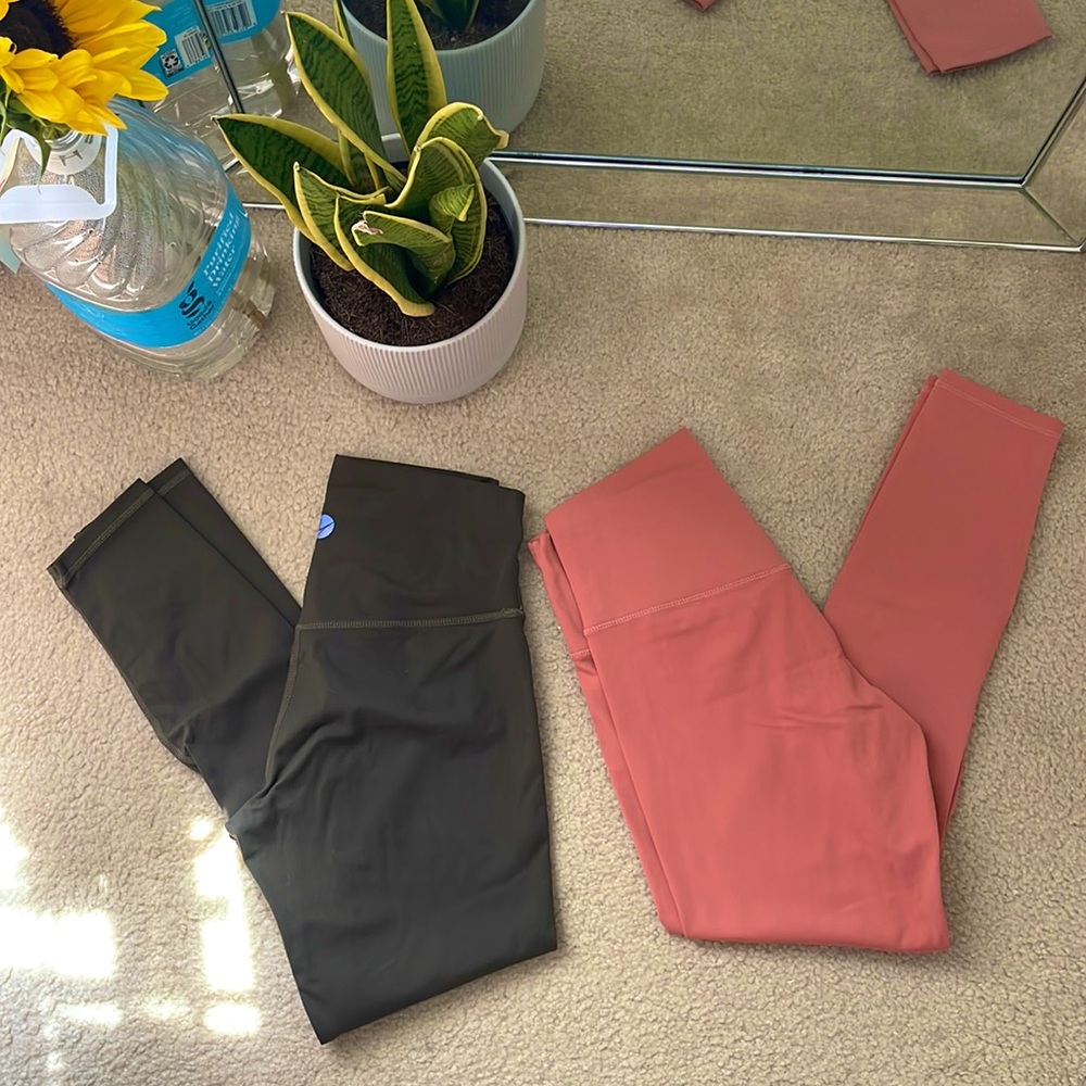 Yavoe Medium Leggings Bundle